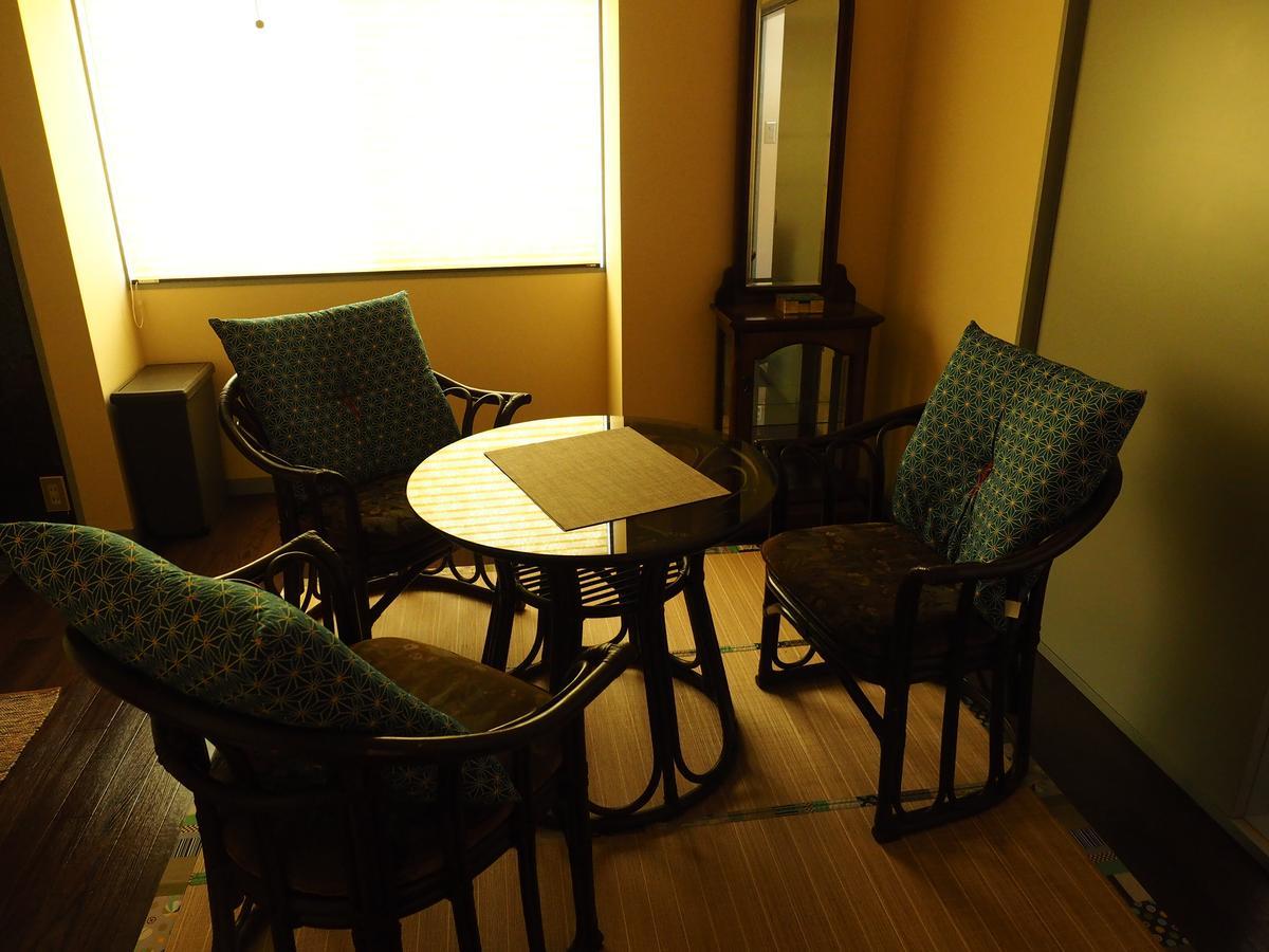 Lumiere De Bonnart Apartment Okayama Bagian luar foto